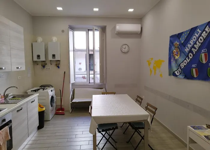 Eleonora's Πανσιόν 4*